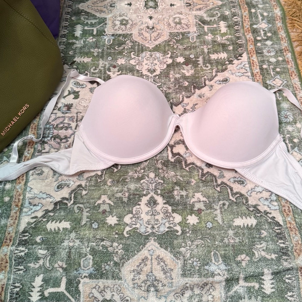 No Boundaries White Women's Bra